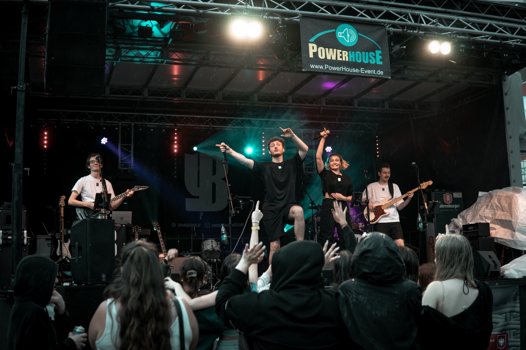 Stadtfest Landeck Youngblood Partyband Zeltfest Coverband Österreich